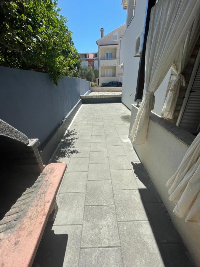 Appartamento Melani*** Novaglia Esterno foto