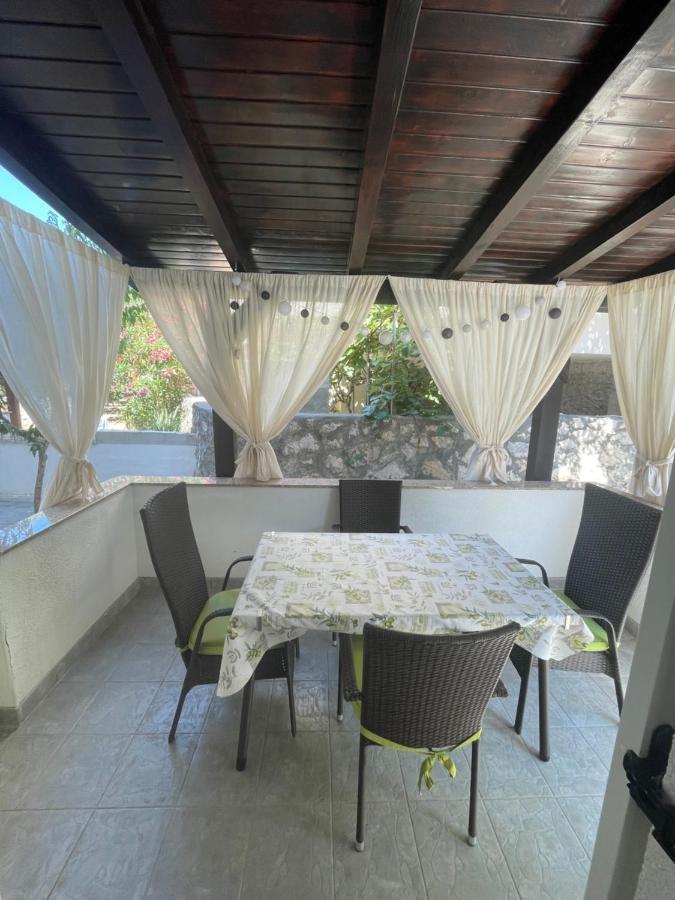 Appartamento Melani*** Novaglia Esterno foto